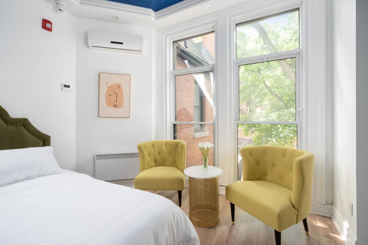 Penfield Suites Montreal Exterior photo