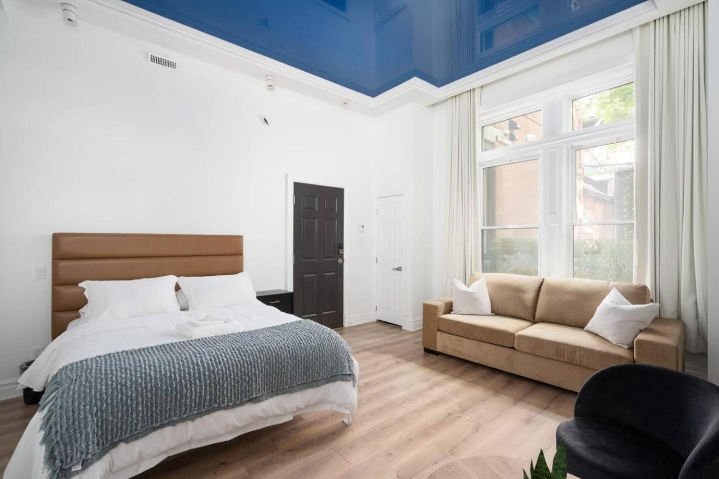 Penfield Suites Montreal Exterior photo